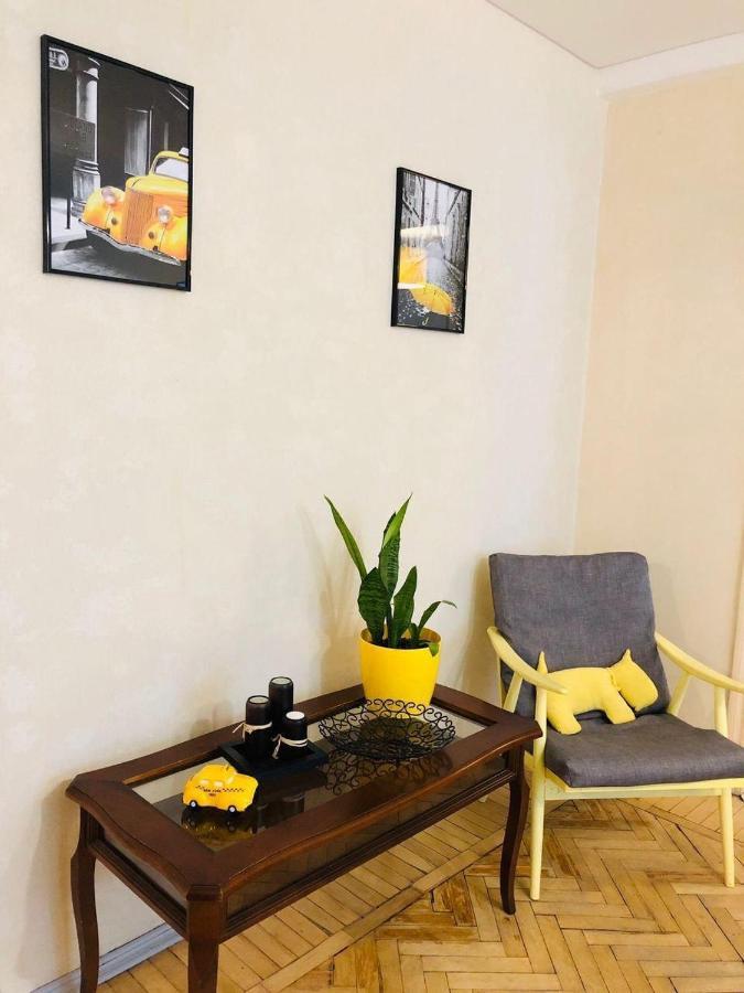 Sunflower Apartment Near Kiev Airport & Railway Station & Center City! מראה חיצוני תמונה