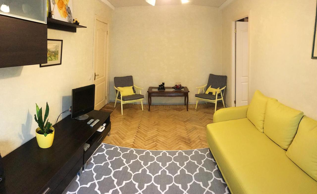 Sunflower Apartment Near Kiev Airport & Railway Station & Center City! מראה חיצוני תמונה
